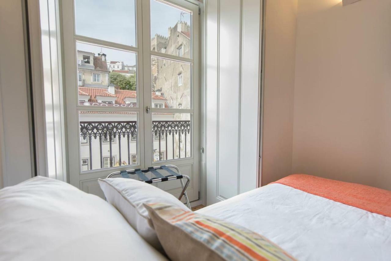 Apartment Unique 2 Bdr River View Baixa Alfama C Lissabon